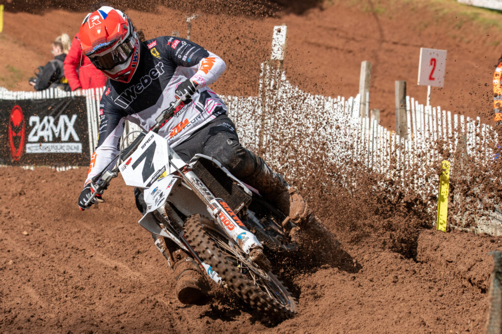 Becker Racing Team stellt sich den Herausforderungen bei der dritten ...